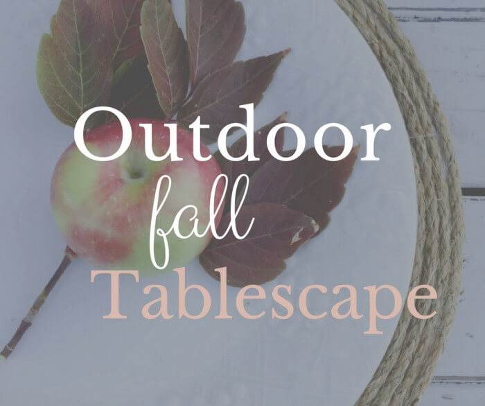 This outdoor fall tablescape is perfect!! outdoor-fall-tablescape