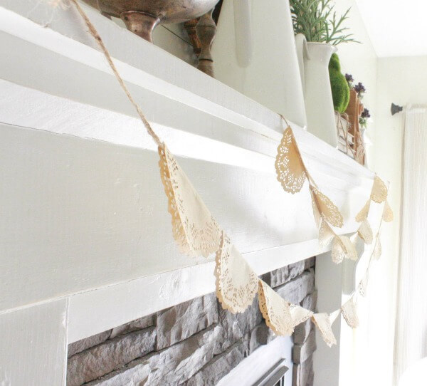 Its time to clean out the winter and decorate! Check out this farmhouse spring mantel! It is sure to inspire you to decorate your home for spring!