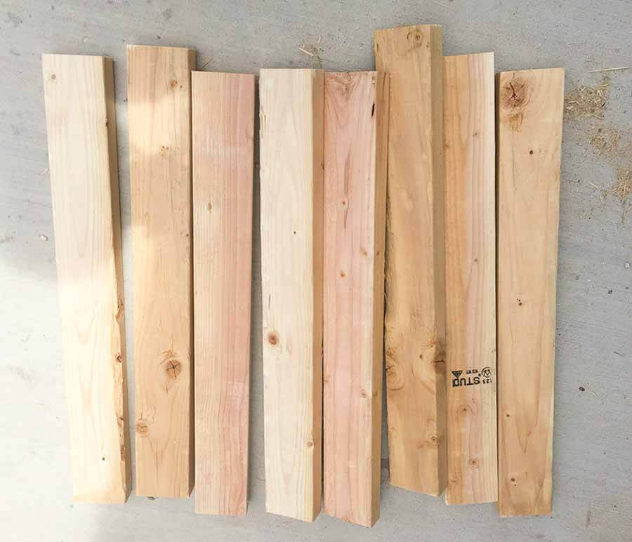 These wooden strips will turn into the coolest wooden sawhorse table!