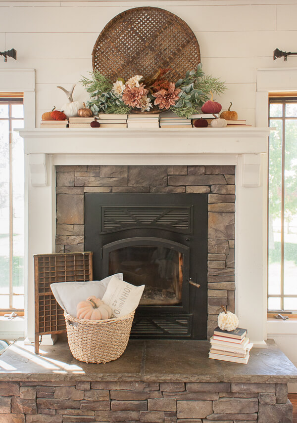 I love this simple and feminine fall mantel decor! So effortless and easy to decorate with