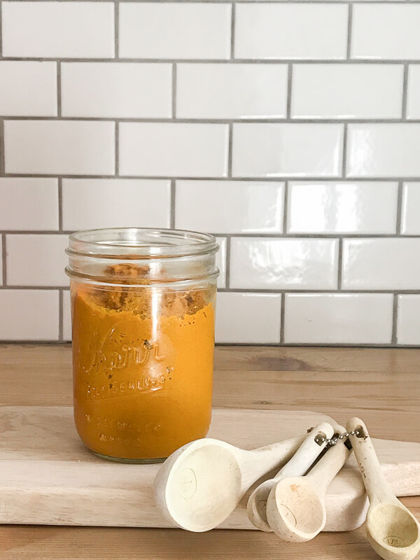 How to make the easiest turmeric paste to mix into your golden milk or turmeric tea!  Try this recipe out if you want to try something new.