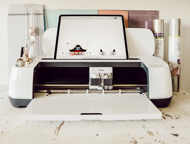 Use your Cricut Maker with your Ipad for convenience and ease of use!