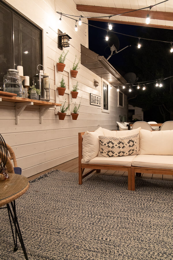 Mid Century Farmhouse Outdoor Decor Ideas With A Boho ...