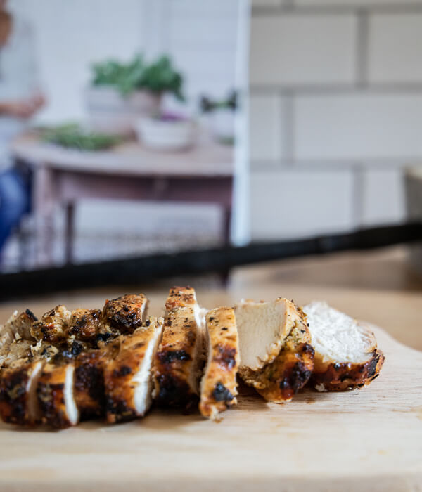 This is the yummiest and easiest grilled chicken recipe to make! This is our go-to grilled chicken. its perfect on salads, sandwiches, wraps and more.