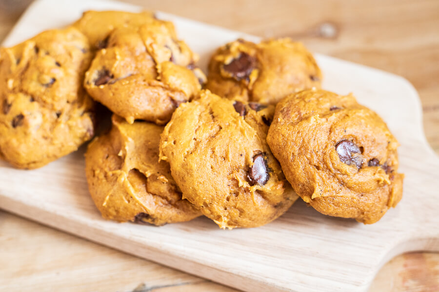 Try these yummy pumpkin chocolate chip cookies right now! They are so easy to make, and are so decadent with all the chocolate chips. 