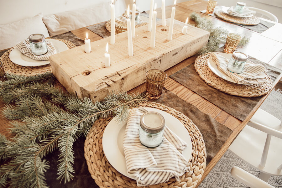 Gorgeous Christmas table decor full of Scandinavian inspired cozy Hygge elements.