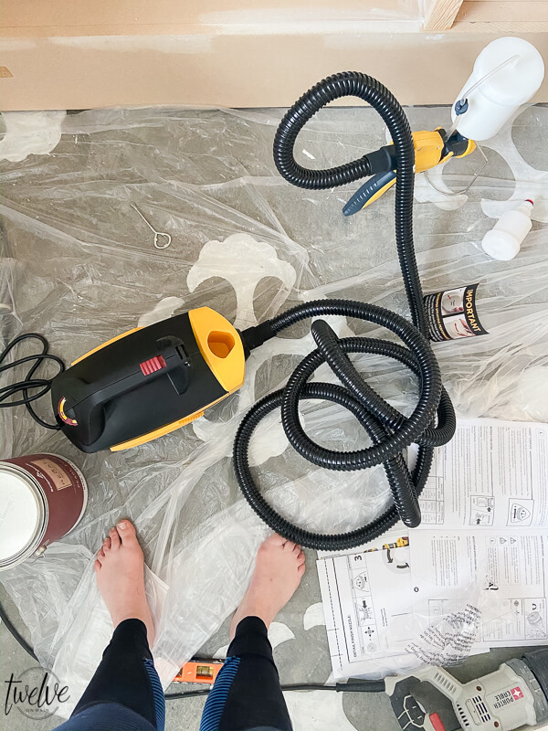How to use a Wagner paint sprayer to paint office bookshelves