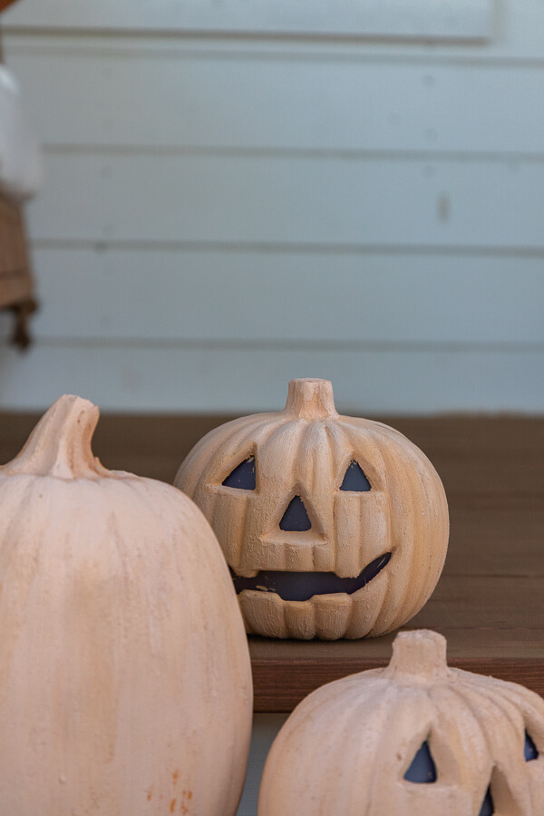How to take dollar store pumpkins and turn them into faux terra cotta pumpkins with two different methods!!