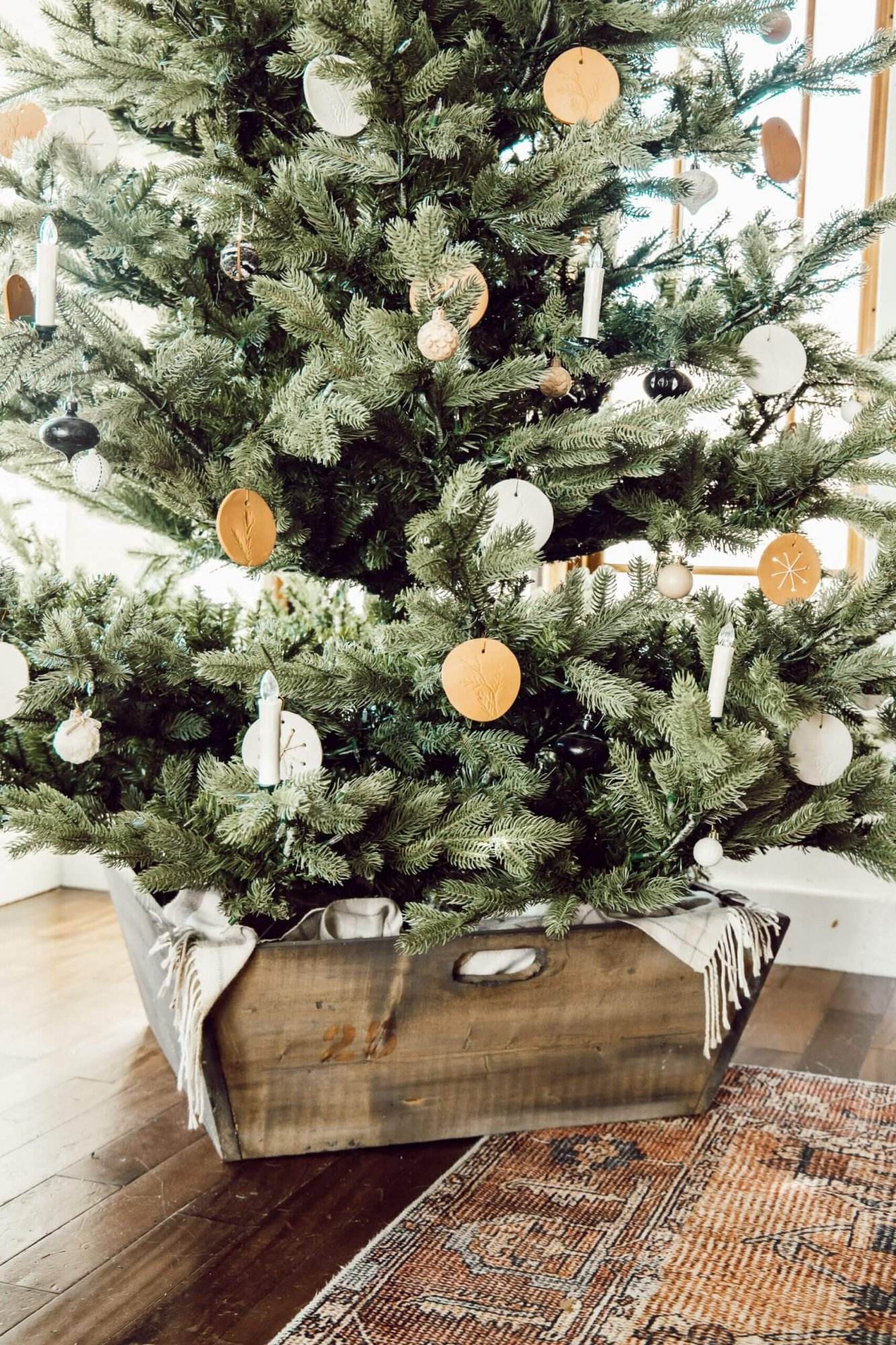 Vintage Crate Inspired DIY Wooden Christmas Tree Collar Twelve On Main