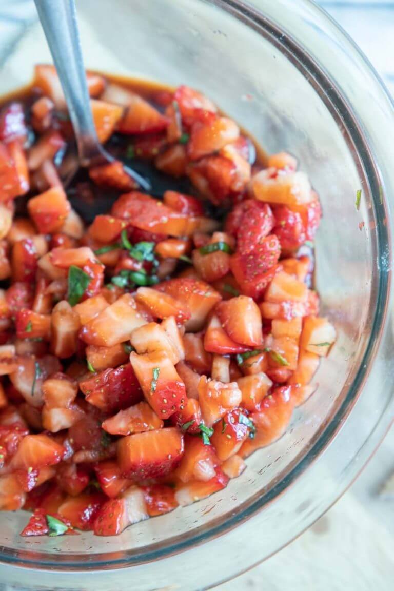 Easy Fresh Strawberry Salsa