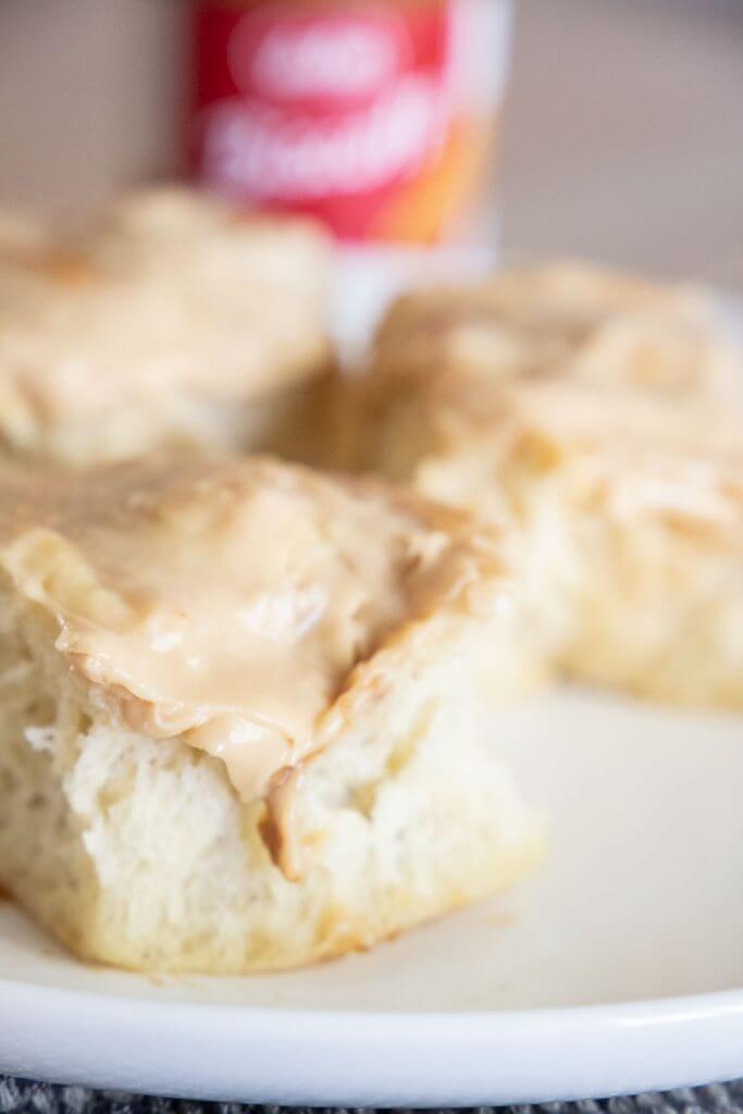 Make these amazing sourdough discard Biscoff dessert rolls! They are soft and fluffy. The cookie butter filling is perfection.
